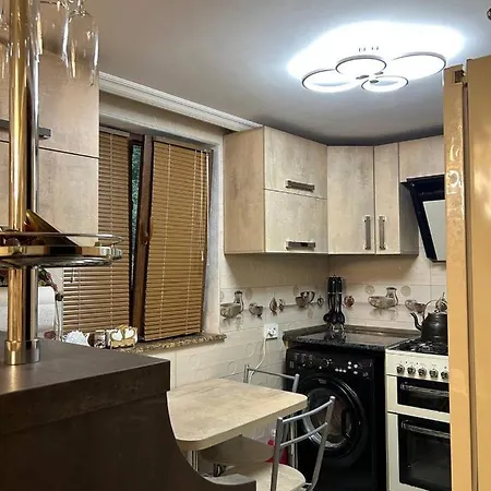 Niluxe Apartment Кутаиси Экстерьер фото